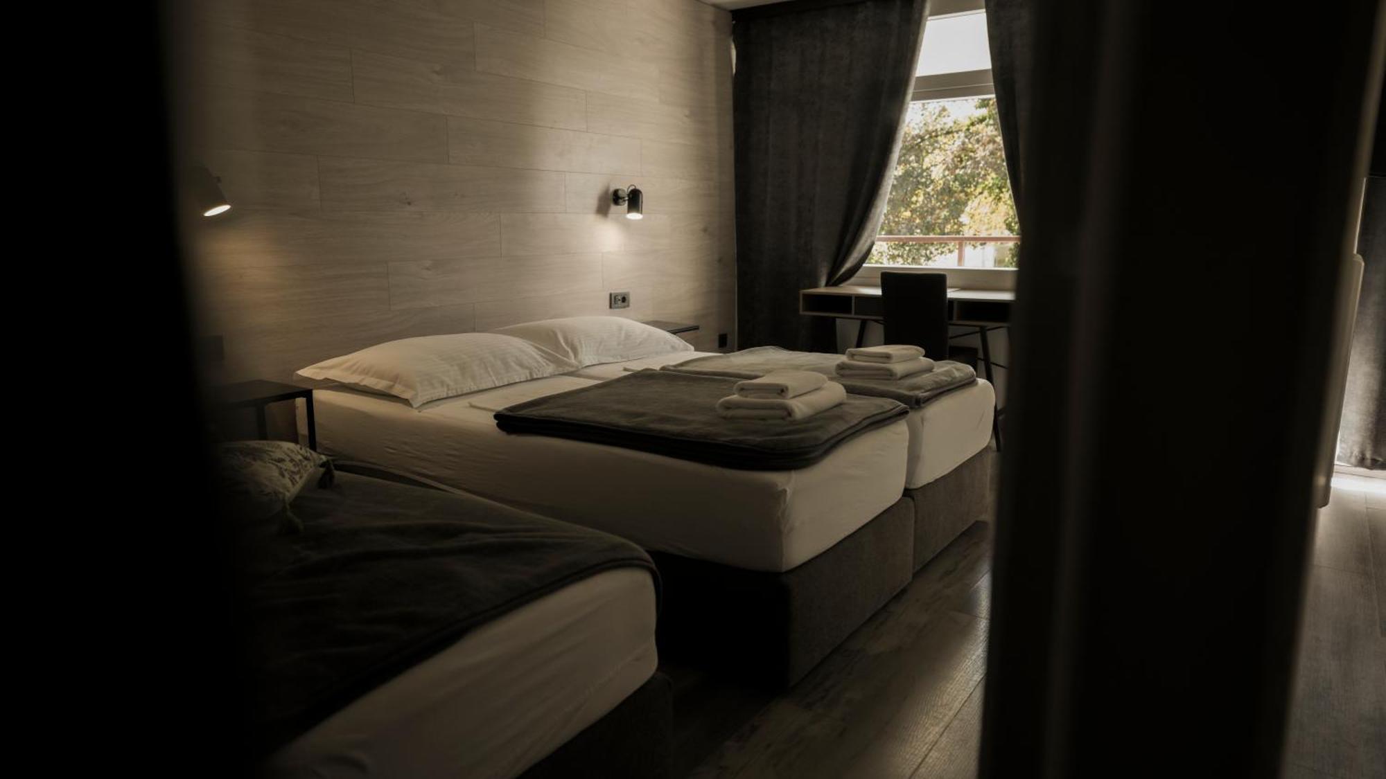 Hotel Matija Gubec Stubicke Toplice Luaran gambar